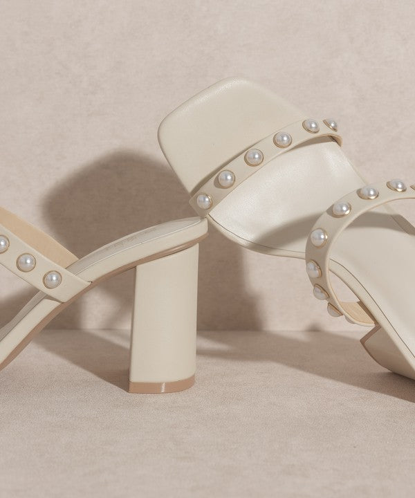 Victoria Pearl Strap Heel